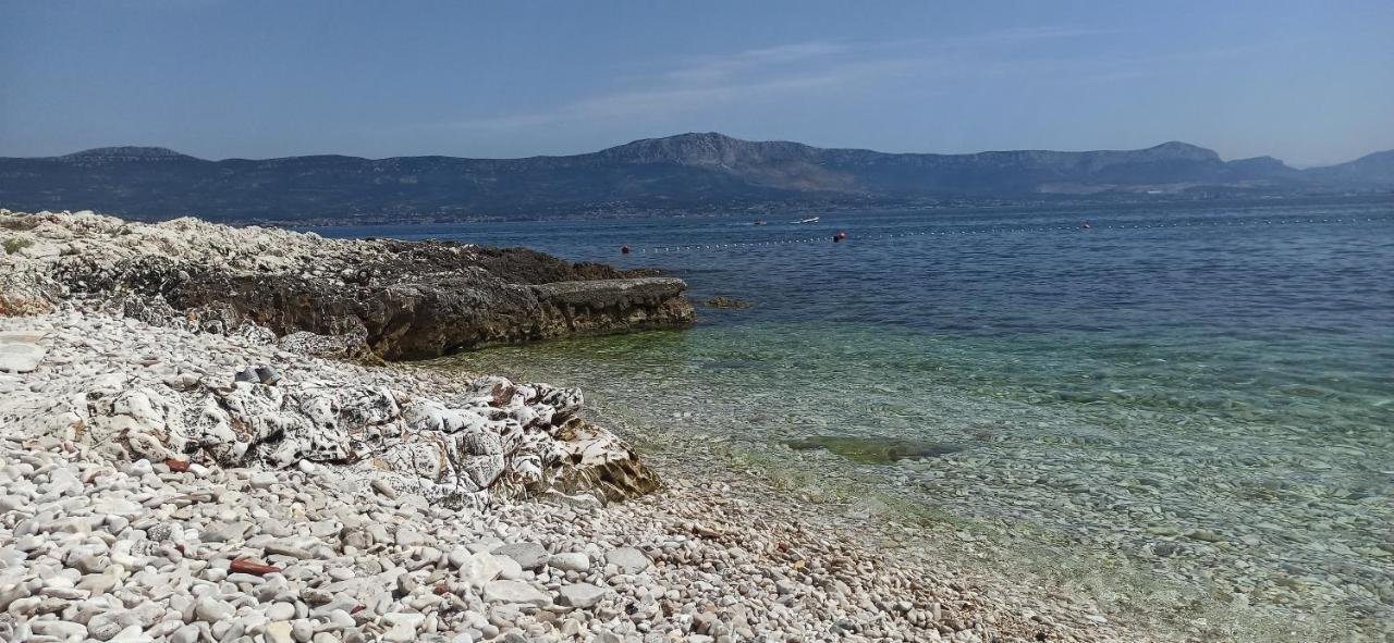 Trogir Beach Rooms & Apartments Exterior foto
