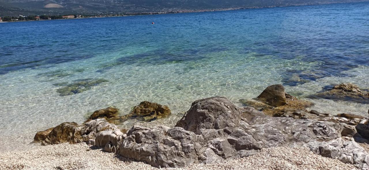 Trogir Beach Rooms & Apartments Exterior foto